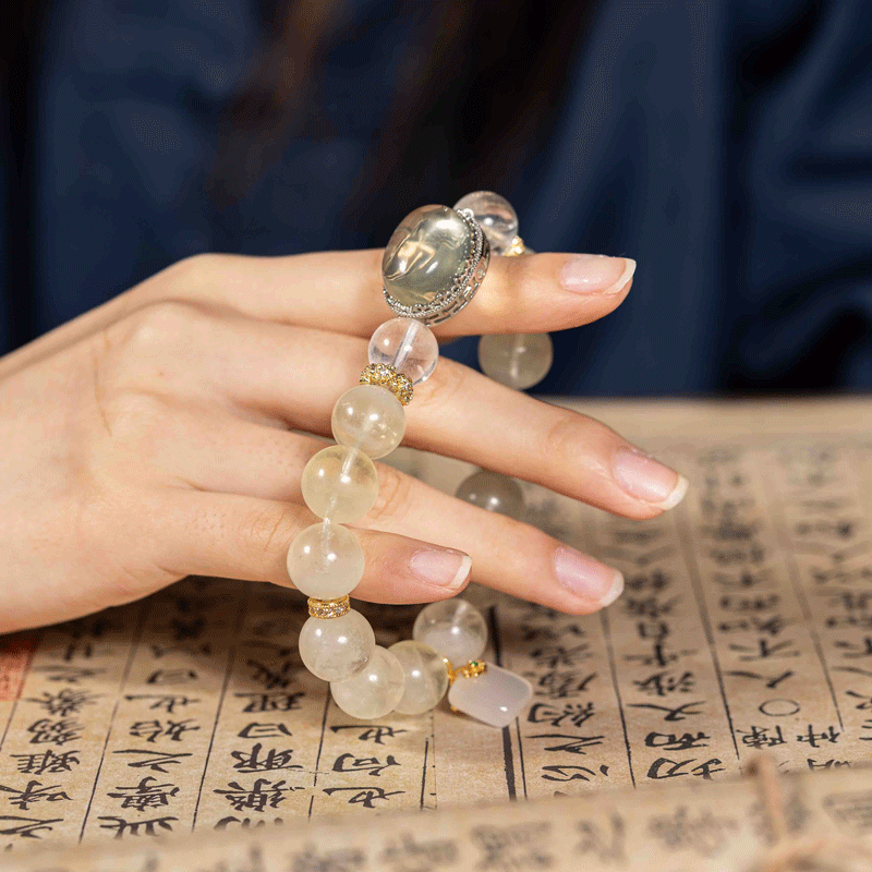 Jinling Moonlit: Lemon Citrine for Metal Element focus, mental clarity & 2026 success energy - FateGemz