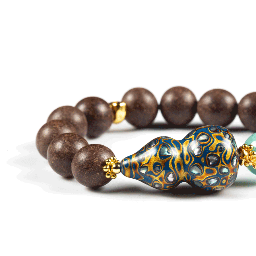 Amazonite & Lacquer Gourd Scented Bracelet: 2026 crystals for anxiety relief & hope - FateGemz